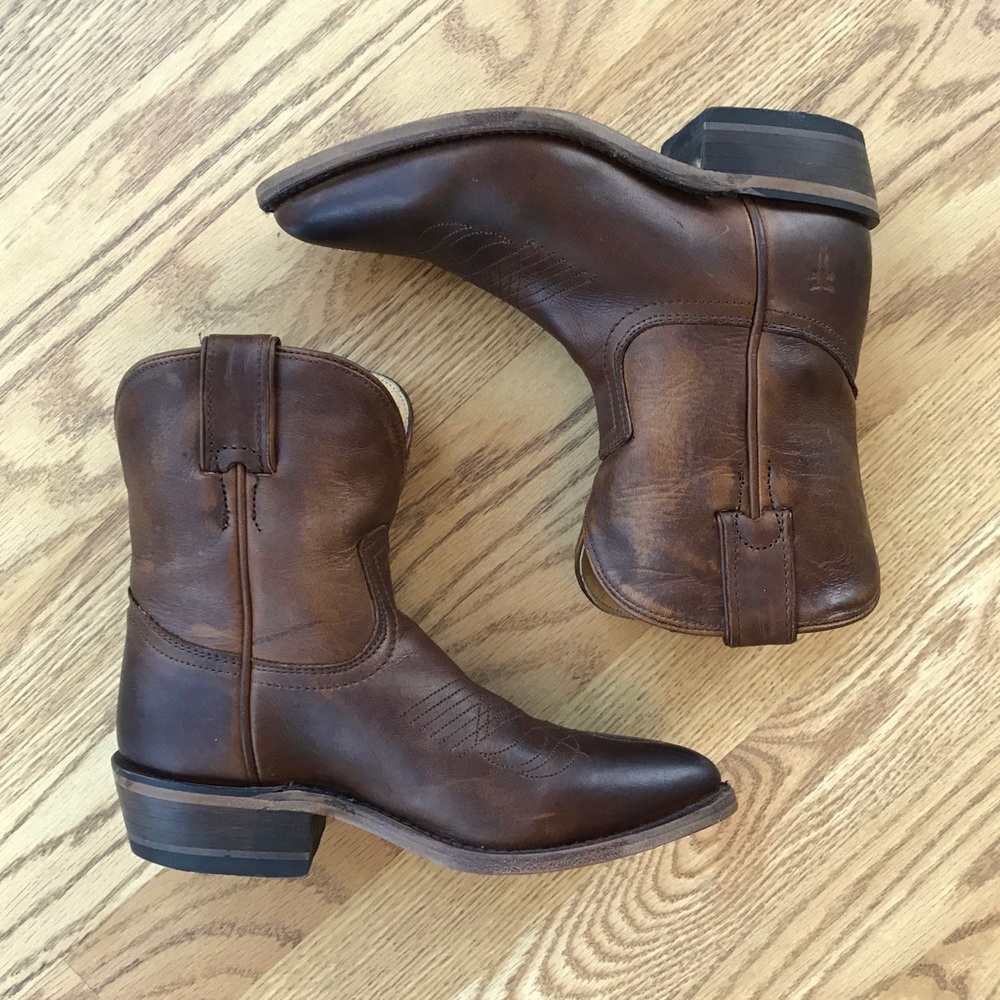 EUC FRYE Stitched Billy Short Cowboy Bootie 5.5 - Picture 3 of 8